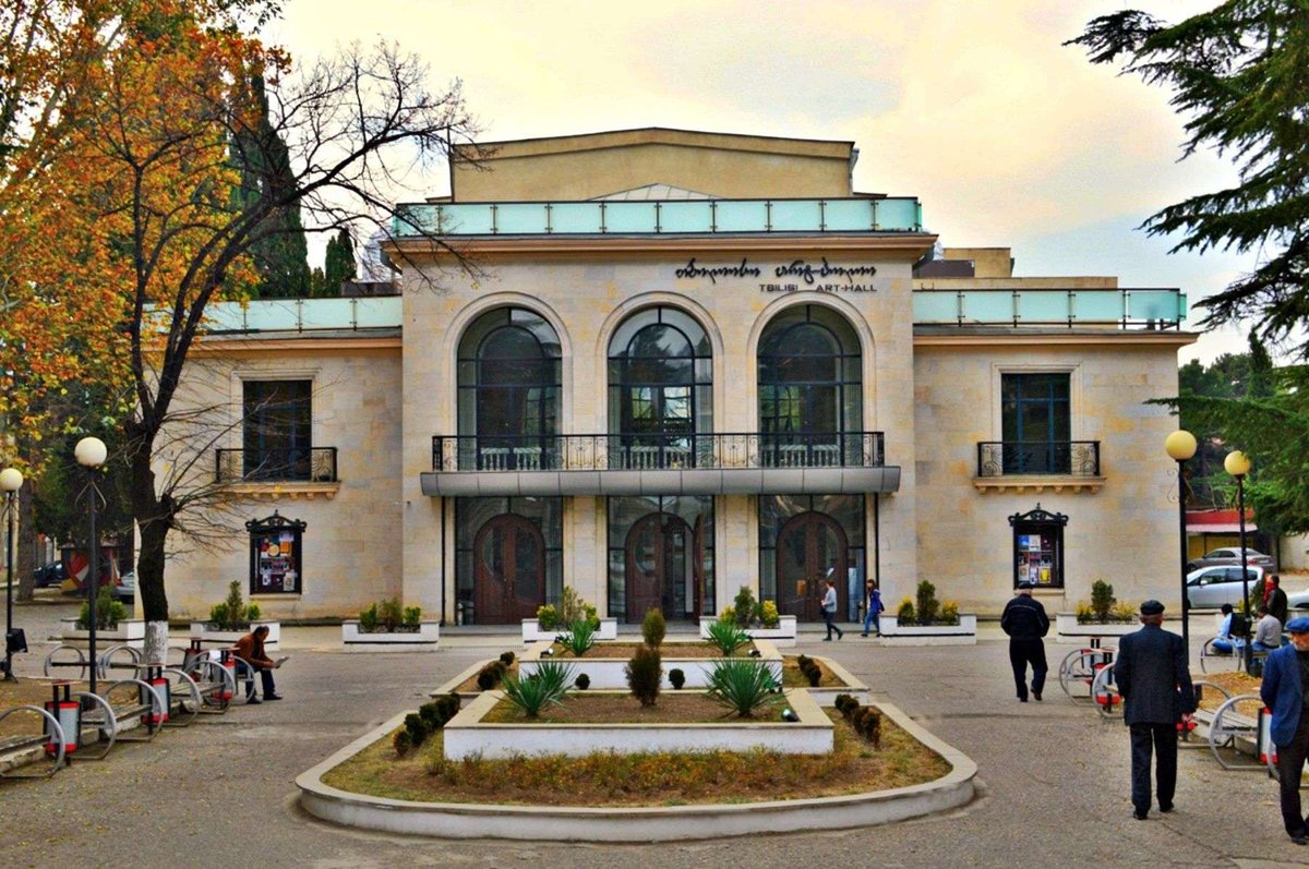 ვიცეკვოთ ქართულად